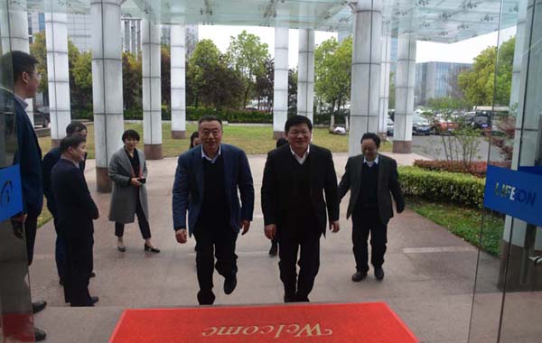 良性互动谈合作，，，，，互利共赢求发展——安徽医科大学党委书记顾家山...